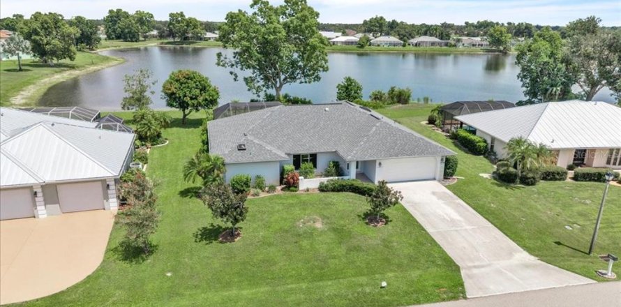 Villa ou maison à Punta Gorda, Floride 3 chambres, 194.82 m2 № 2324653