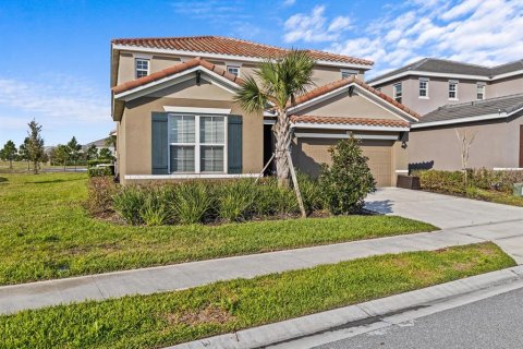 House in Davenport, Florida 6 bedrooms, 303.23 sq.m. № 1571873 - photo 3