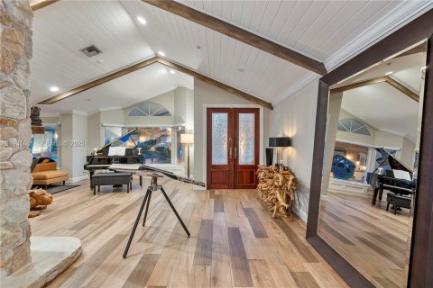 Villa ou maison à vendre à Coral Springs, Floride: 4 chambres, 407.56 m2 № 1990108 - photo 16