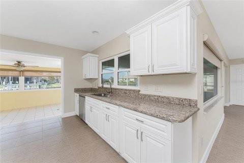 Casa en venta en Punta Gorda, Florida, 3 dormitorios, 192.87 m2 № 1568042 - foto 19
