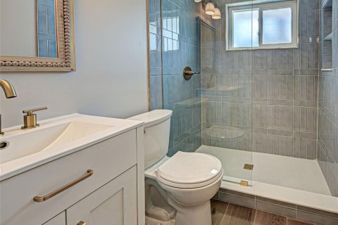 House in Englewood, Florida 2 bedrooms, 66.89 sq.m. № 1833303 - photo 21