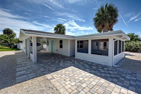 House in Englewood, Florida 2 bedrooms, 66.89 sq.m. № 1833303 - photo 2