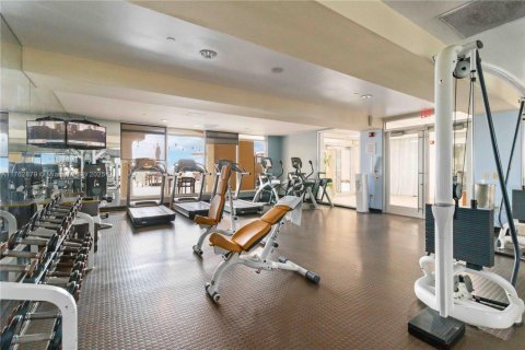 Hotel in Fort Lauderdale, Florida 1 bedroom, 91.97 sq.m. № 1731428 - photo 29