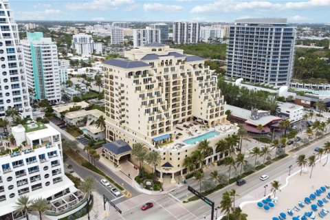 Hotel in Fort Lauderdale, Florida 1 bedroom, 91.97 sq.m. № 1731428 - photo 30
