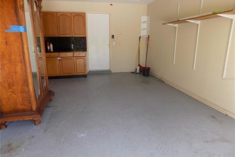 House in Port Charlotte, Florida 3 bedrooms, 123.65 sq.m. № 1812518 - photo 18