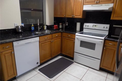 House in Port Charlotte, Florida 3 bedrooms, 123.65 sq.m. № 1812518 - photo 4