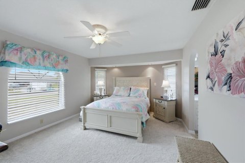 Villa ou maison à vendre à Port Charlotte, Floride: 2 chambres, 144.09 m2 № 2419674 - photo 18