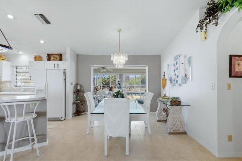 Villa ou maison à vendre à Port Charlotte, Floride: 2 chambres, 144.09 m2 № 2419674 - photo 12