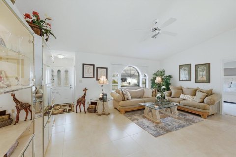 Villa ou maison à vendre à Port Charlotte, Floride: 2 chambres, 144.09 m2 № 2419674 - photo 10