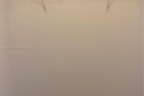 Снять в аренду таунхаус в Хомстед, Флорида 2 спальни, 127.28м2, № 2036180 - фото 27