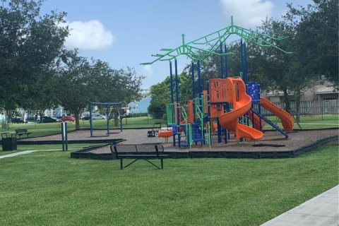 Снять в аренду таунхаус в Хомстед, Флорида 2 спальни, 127.28м2, № 2036180 - фото 8