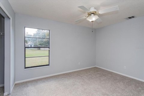 House in Casselberry, Florida 4 bedrooms, 208.38 sq.m. № 1547721 - photo 22