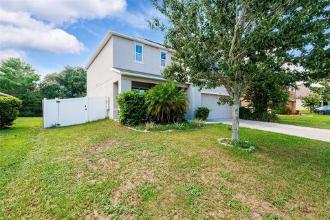Villa ou maison à vendre à Deltona, Floride: 4 chambres, 231.05 m2 № 1909271 - photo 6