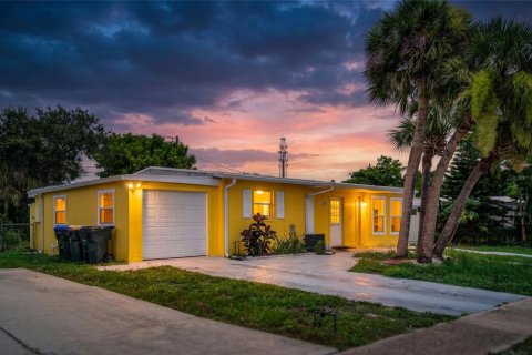 House in North Port, Florida 2 bedrooms, 60.11 sq.m. № 2227304