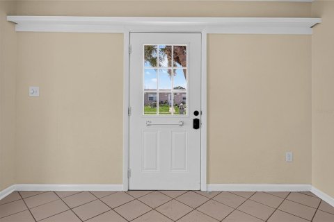 Villa ou maison à vendre à North Port, Floride: 2 chambres, 60.11 m2 № 2227304 - photo 21