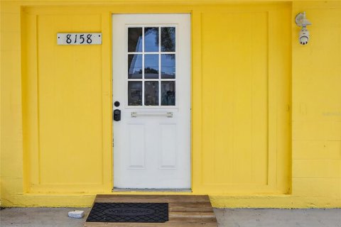 Villa ou maison à vendre à North Port, Floride: 2 chambres, 60.11 m2 № 2227304 - photo 4