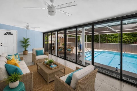 Villa ou maison à vendre à North Port, Floride: 2 chambres, 60.11 m2 № 2227304 - photo 3
