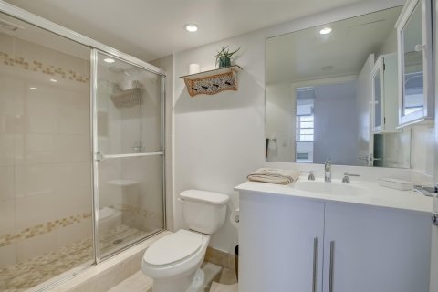 Copropriété à louer à Hollywood, Floride: 2 chambres, 119.66 m2 № 2241210 - photo 29