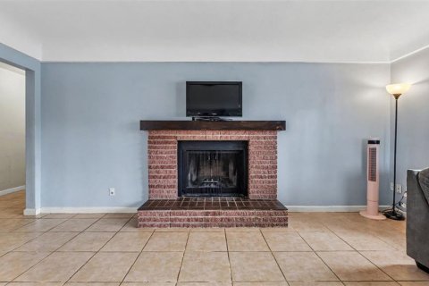Villa ou maison à vendre à Lakeland, Floride: 3 chambres, 172.98 m2 № 2406738 - photo 9