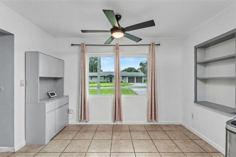 Villa ou maison à vendre à Lakeland, Floride: 3 chambres, 172.98 m2 № 2406738 - photo 11