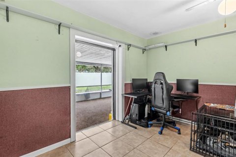 Villa ou maison à vendre à Lakeland, Floride: 3 chambres, 172.98 m2 № 2406738 - photo 24