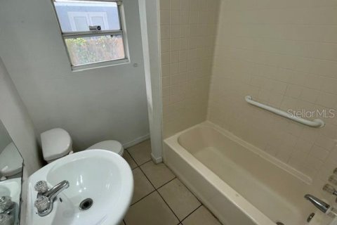 Villa ou maison à vendre à Tampa, Floride: 3 chambres, 129.32 m2 № 2394282 - photo 14
