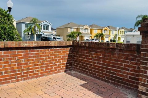 House in Orlando, Florida 4 bedrooms, 170.66 sq.m. № 2236188 - photo 25