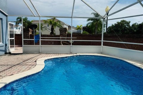 House in Orlando, Florida 4 bedrooms, 170.66 sq.m. № 2236188 - photo 24