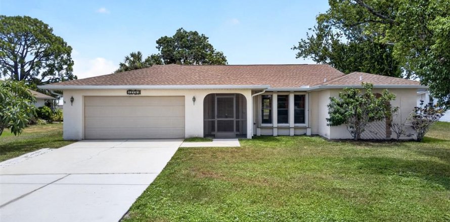 Villa ou maison à Punta Gorda, Floride 3 chambres, 170.38 m2 № 2197164
