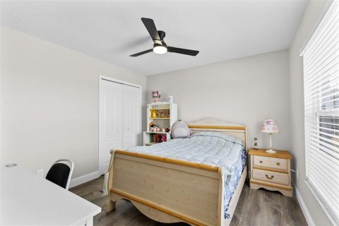House in Orlando, Florida 4 bedrooms, 225.75 sq.m. № 2095156 - photo 21