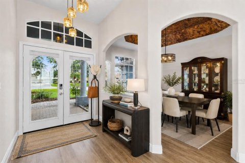 House in Orlando, Florida 4 bedrooms, 225.75 sq.m. № 2095156 - photo 6