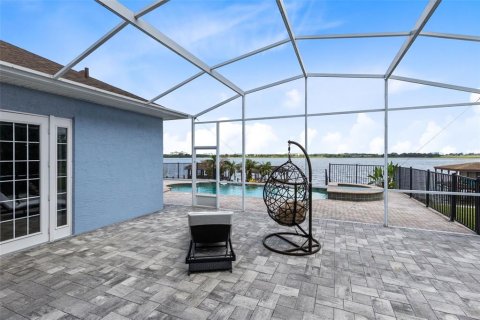 House in Orlando, Florida 4 bedrooms, 225.75 sq.m. № 2095156 - photo 24