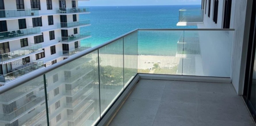 Condo in Bal Harbour, Florida, 2 bedrooms № 1850813