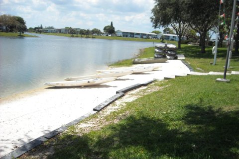 Condo in West Palm Beach, Florida, 1 bedroom  № 1154603 - photo 1