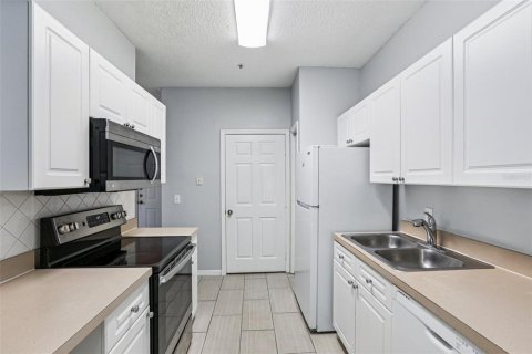 Copropriété à vendre à Tampa, Floride: 3 chambres, 132.76 m2 № 1914485 - photo 6