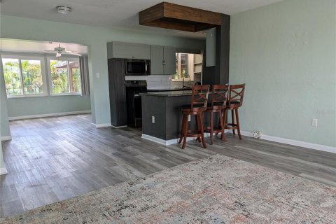 Villa ou maison à vendre à Port Charlotte, Floride: 2 chambres, 89.93 m2 № 2219514 - photo 14