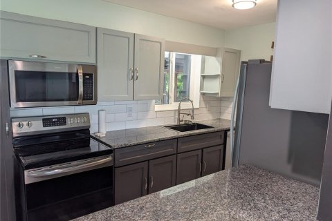 Villa ou maison à vendre à Port Charlotte, Floride: 2 chambres, 89.93 m2 № 2219514 - photo 28