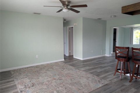 Villa ou maison à vendre à Port Charlotte, Floride: 2 chambres, 89.93 m2 № 2219514 - photo 9