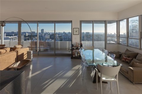 Condominio en venta en Miami Beach, Florida, 2 dormitorios, 189.33 m2 № 2032774 - foto 8