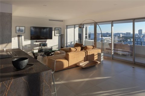 Condominio en venta en Miami Beach, Florida, 2 dormitorios, 189.33 m2 № 2032774 - foto 4