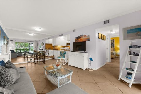 Condominio en alquiler en Sarasota, Florida, 1 dormitorio, 74.04 m2 № 1767002 - foto 17