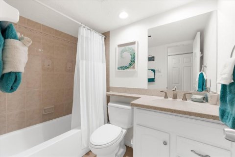 Condo in Sarasota, Florida, 1 bedroom  № 1767002 - photo 8
