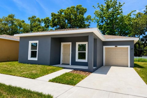 Villa ou maison à Tampa, Floride 3 chambres, 116.22 m2 № 2107068
