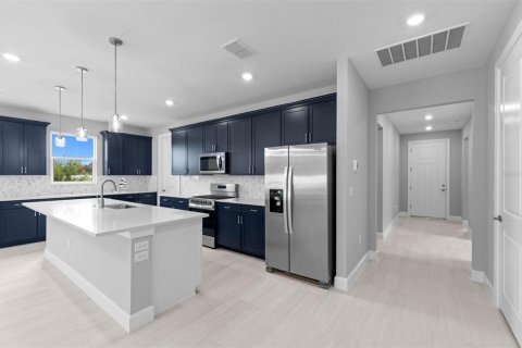 House in Englewood, Florida 2 bedrooms, 180.51 sq.m. № 2200608 - photo 30