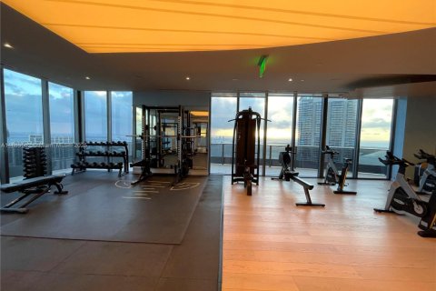 Condo in Miami, Florida, 1 bedroom  № 1929813 - photo 17