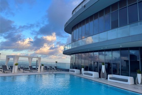 Condo in Miami, Florida, 1 bedroom  № 1929813 - photo 22