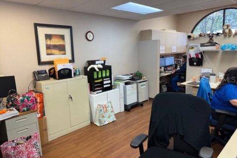 Propiedad comercial en venta en Altamonte Springs, Florida, 536.51 m2 № 2167723 - foto 24