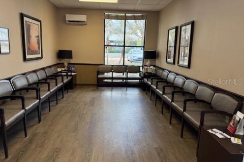 Propiedad comercial en venta en Altamonte Springs, Florida, 536.51 m2 № 2167723 - foto 18