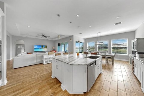 Villa ou maison à vendre à Riverview, Floride: 3 chambres, 292.18 m2 № 1880704 - photo 5