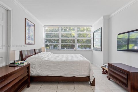 Купить кондоминиум в Майами-Бич, Флорида 2 спальни, 102.19м2, № 2024673 - фото 18